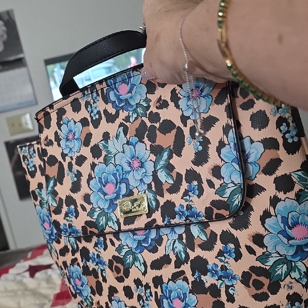 Betsey Johnson Floral Leopard Backpack - Blue and Tan GUC - Picture 12 of 16